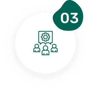 Die Grafik zeigt eine Collage mit einer Personengruppe, die sich gemeinsam einem Pentest unterzieht.